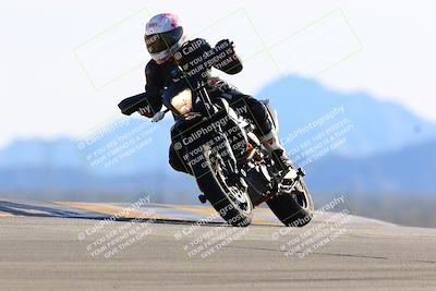 media/Jan-08-2022-SoCal Trackdays (Sat) [[1ec2777125]]/Turn 9 (125pm)/